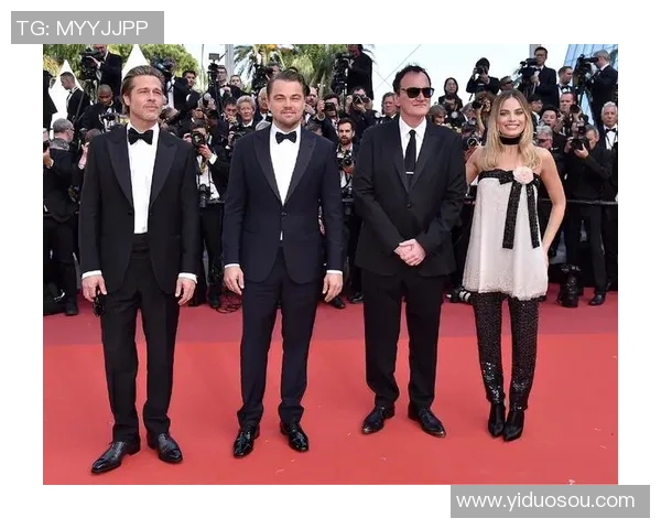 足球明星闪耀红毯瞬间 谁是那个引领潮流的焦点人物